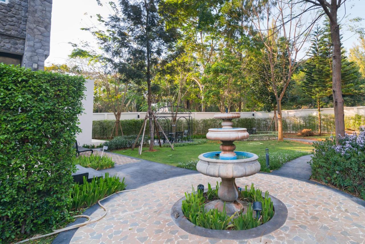 Courtyard Khaoyai By August Appartement Mu Si Buitenkant foto
